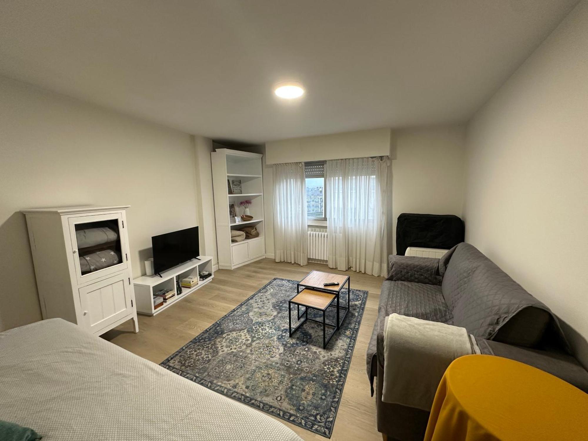 Apartamento Dentro De Muralla Y Parking Gratuito En Pleno Centro Lugo Bagian luar foto