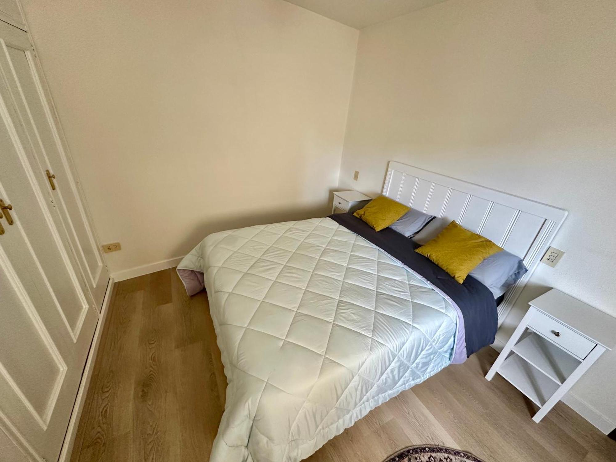 Apartamento Dentro De Muralla Y Parking Gratuito En Pleno Centro Lugo Bagian luar foto
